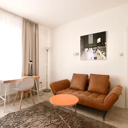Apartamento Modern Eingerichtetes Nahe Zulpicher Platz