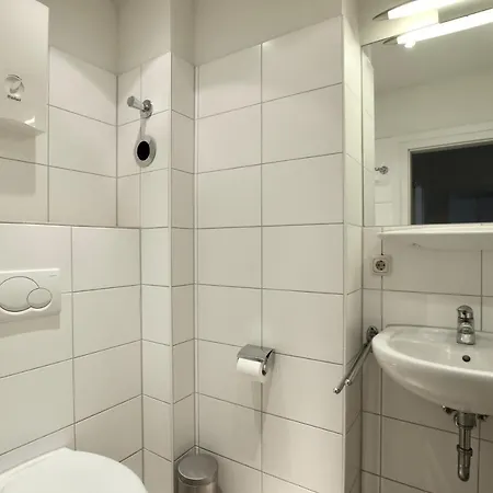 Modern Eingerichtetes Nahe Zulpicher Platz *