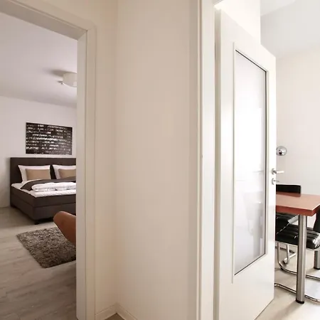 Modern Eingerichtetes Nahe Zulpicher Platz Apartamento